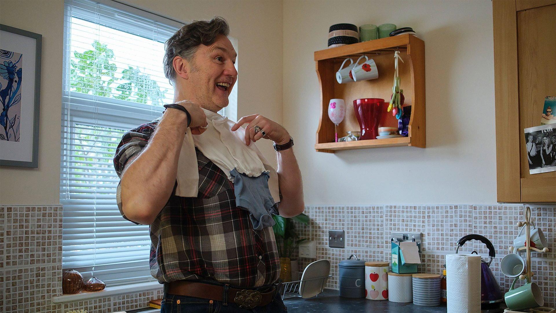 Still from Man Mess
