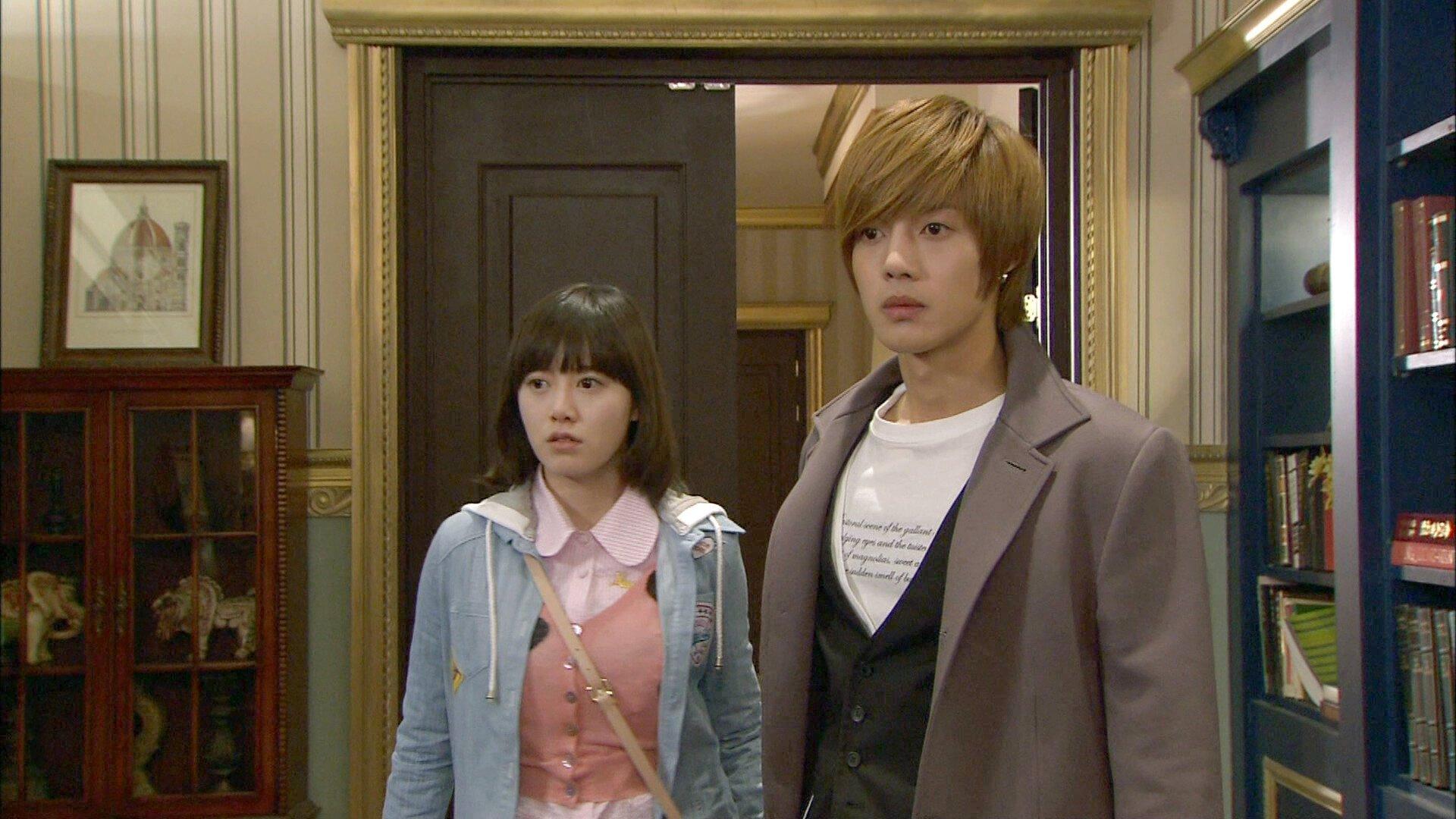 Still from Episode 25