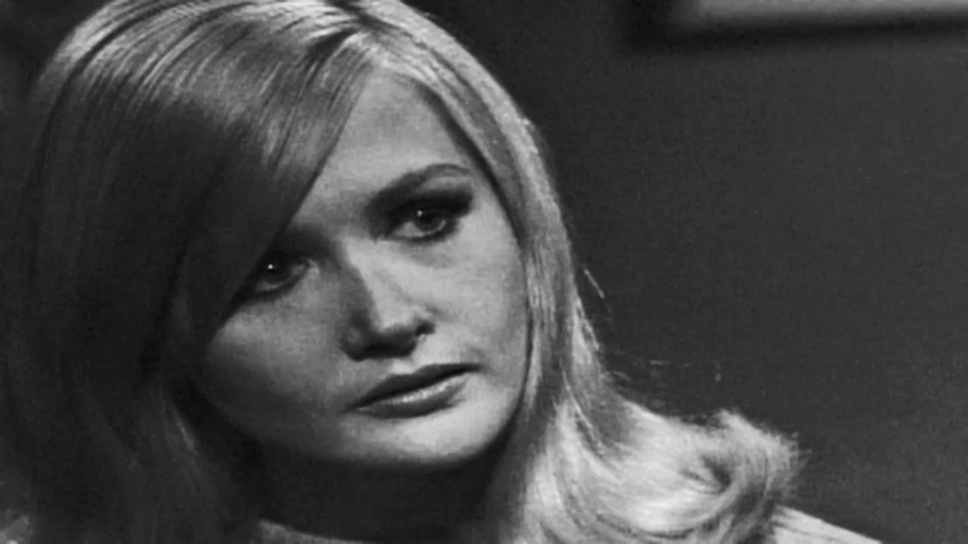 Still from DS-148